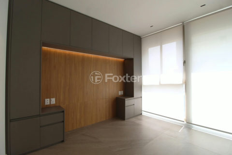 Image 7 - 1022379