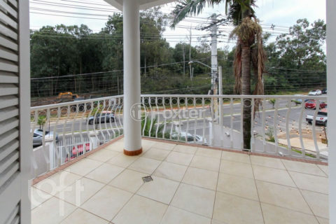Image 35 - 1022456