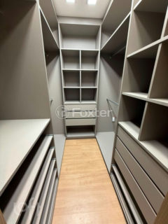 Image 14 - 1022516