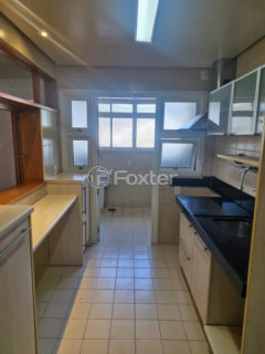 Image 6 - 1022719