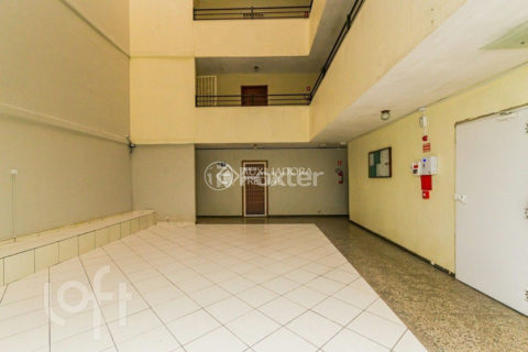 Image 17 - 1022743
