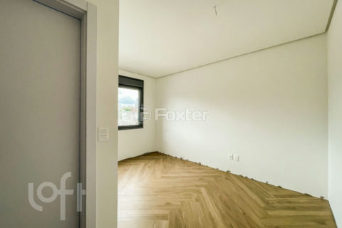Image 33 - 1022795
