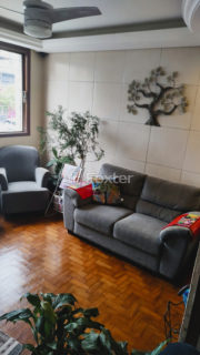 Image 1 - 1022834