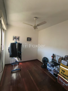 Image 7 - 1022885