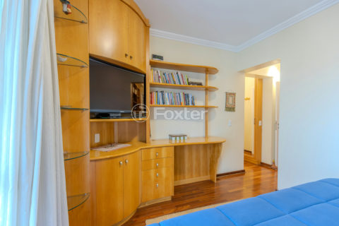 Image 42 - 1022901