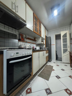 Image 9 - 1022922