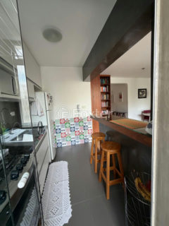 Image 14 - 1023004