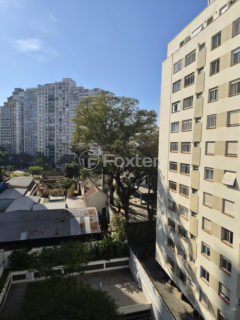 Image 9 - 1023004