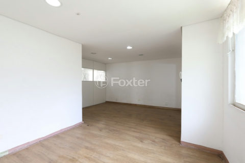 Image 33 - 1023007