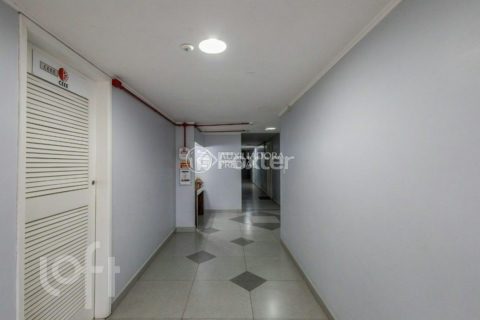 Image 2 - 1023046