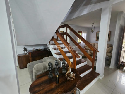 Image 9 - 1023136