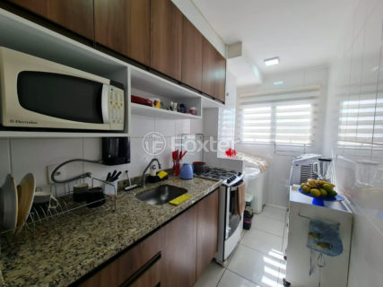 Image 10 - 1023212