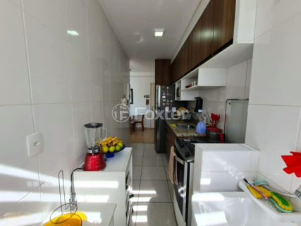 Image 11 - 1023212