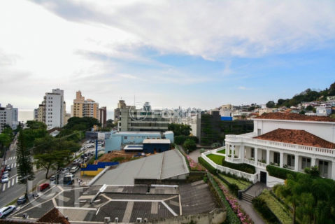 Image 10 - 1023229