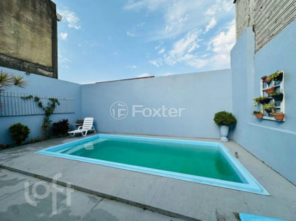 Image 8 - 1023237