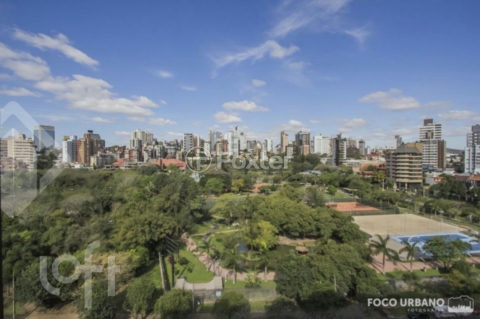 Image 44 - 1023290