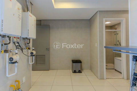 Image 42 - 1023371