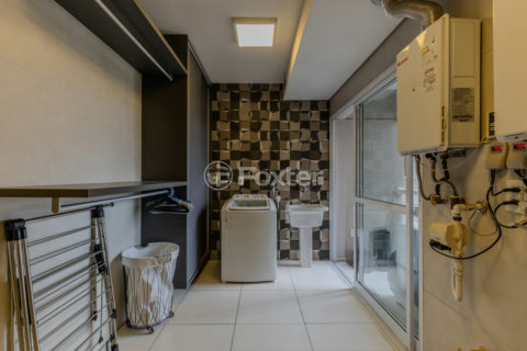 Image 43 - 1023371