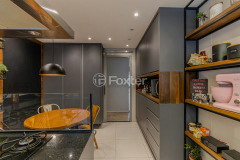 Image 38 - 1023371