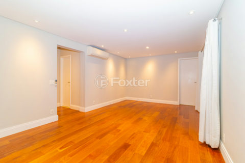 Image 3 - 1023376