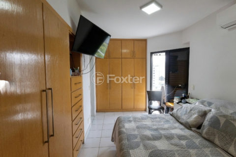 Image 9 - 1023450