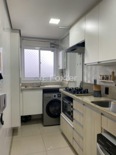 Image 9 - 1023475