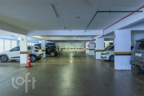 Image 42 - 1023686