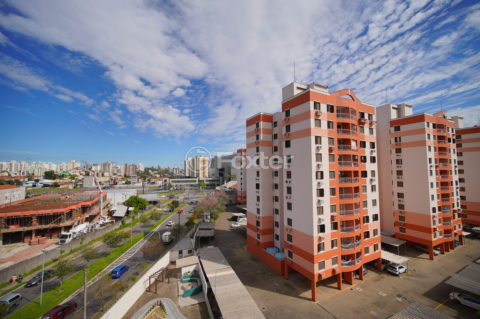 Image 3 - 1023692
