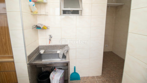 Image 17 - 1023708
