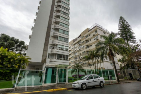 Image 23 - 1023736