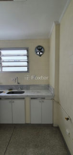 Image 38 - 1023738