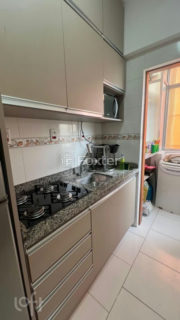 Image 35 - 1023756