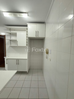 Image 26 - 1023846
