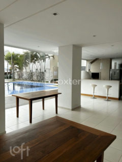 Image 44 - 1023850