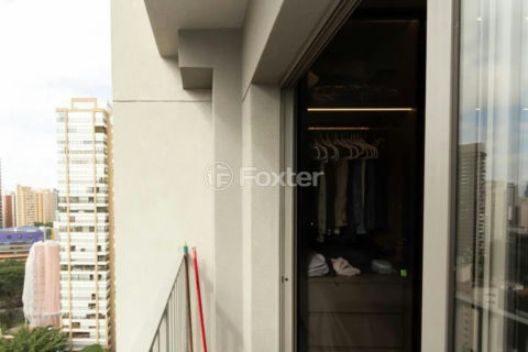 Image 6 - 1023860