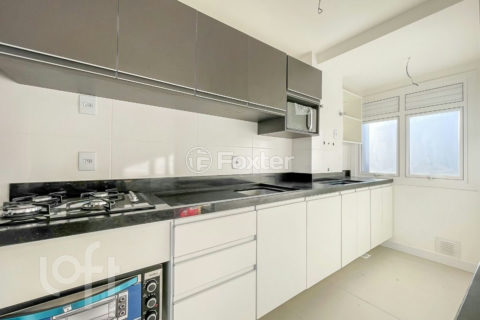 Image 30 - 1023882