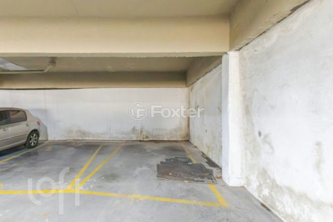 Image 21 - 1023904