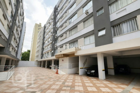 Image 9 - 1023928