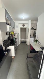 Image 2 - 1023956