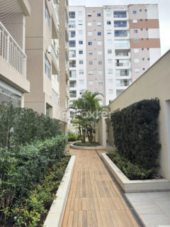 Image 21 - 1023960