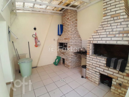 Image 37 - 1024211