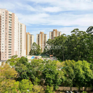 Image 28 - 1024268