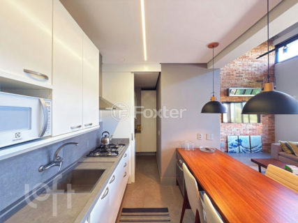 Image 7 - 1024301