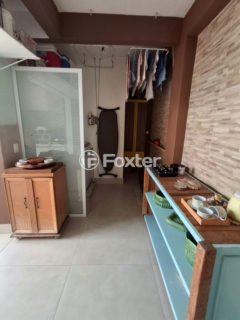 Image 17 - 1024785