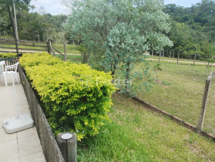 Image 7 - 1024786