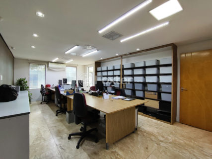 Image 50 - 1024855