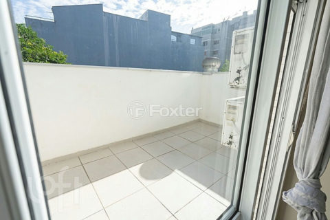 Image 16 - 1024879