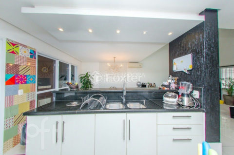 Image 7 - 1024908