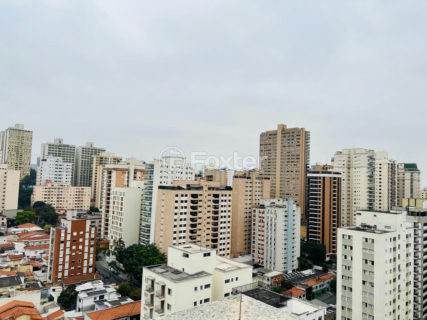 Image 30 - 1025099
