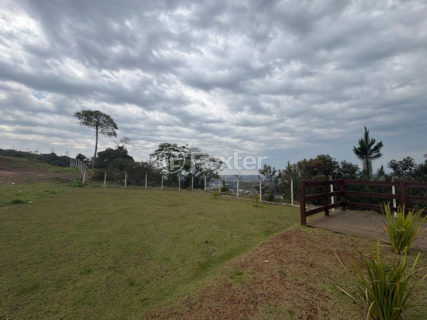 Image 9 - 1025122